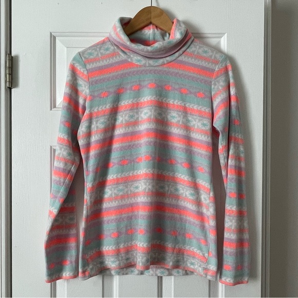 Columbia Tops - Columbia Aztec Print Turtleneck 🍬 0043